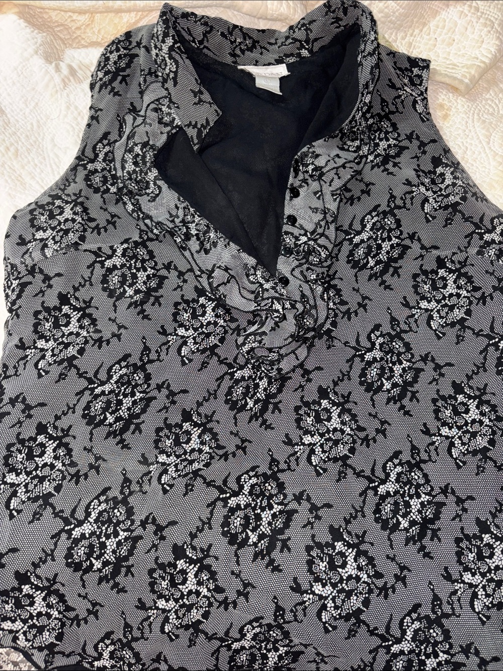 Jordan Black and Gray Floral Lace-Style Sleeveless Tank